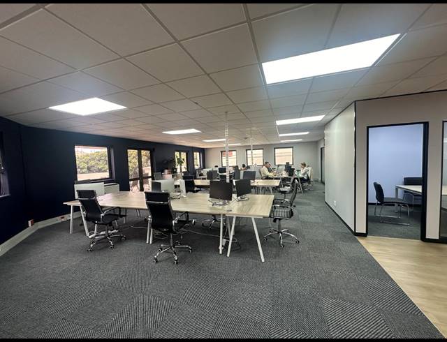 2,294M² BUILDING FOR SALE IN CENTURY CITY